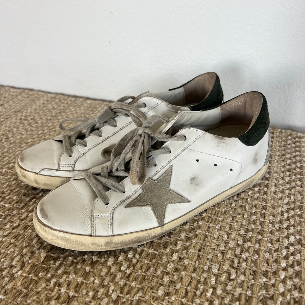 Golden Goose Sneakers